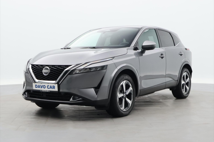 Nissan Qashqai 1,3 T-GDI N-Connecta CZ