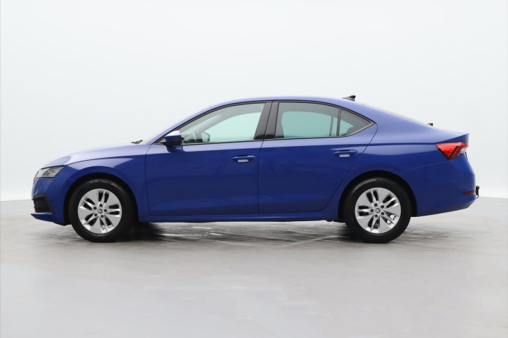 Škoda Octavia 2,0 TDI 110kW Ambition DSG CZ