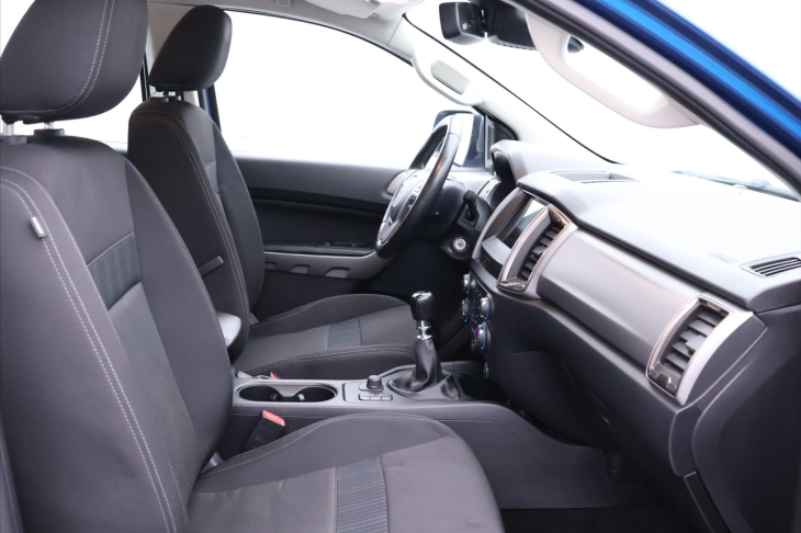 Ford Ranger 2,0 TDCi 125kW 4x4 CZ 1Maj DPH