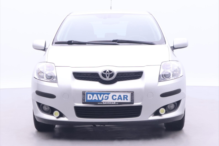 Toyota Auris 2,0 D-4D 93kW Xenon Tažné