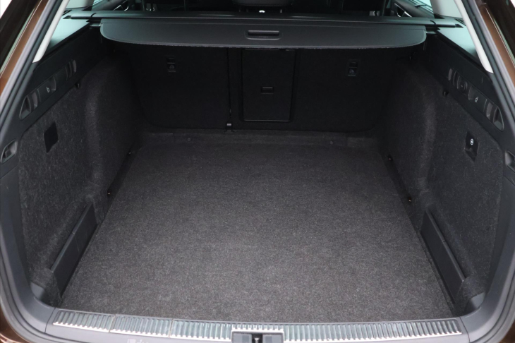 Škoda Superb 1,5 TSI 110kW L&K DSG CZ DPH