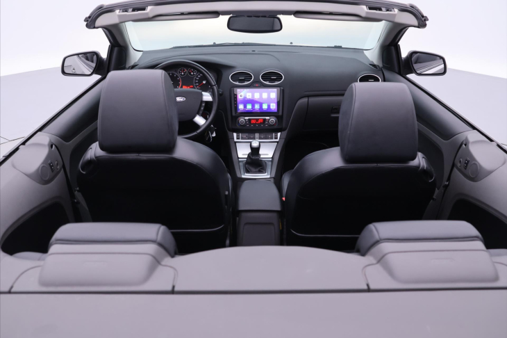 Ford Focus 2,0 i 107kW Titanium Kůže