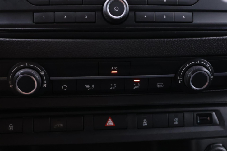 Citroën Jumpy 2,0 HDI 90kW L2H1 CZ 1.Maj DPH