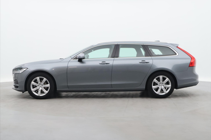 Volvo V90 2.0 D3 110kW Momentum LED
