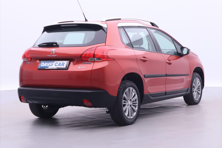 Peugeot 2008 1,2 PureTech 60kW CZ Tempo