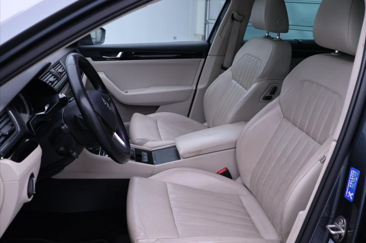 Škoda Superb 2,0 TSI 206kW DSG 4x4 CZ L&K