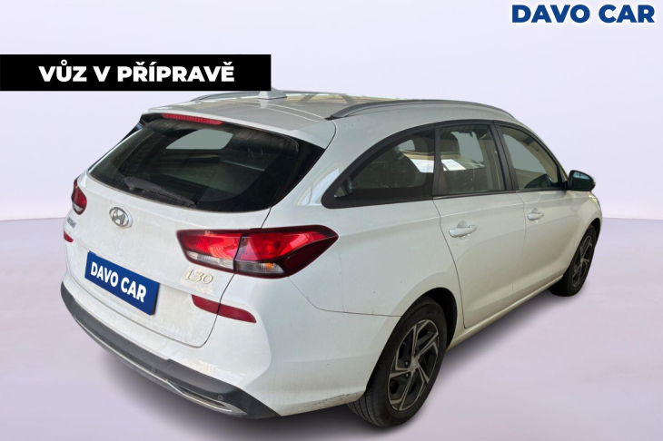 Hyundai i30 1,5 i Comfort Family CZ