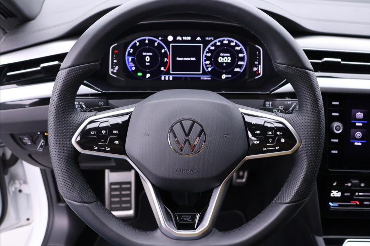 Volkswagen Arteon Shooting Brake 2,0 TSI 206 kW R-line DSG DPH CZ