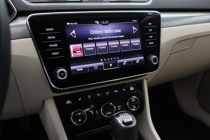 Škoda Superb 2,0 TDI DSG 4x4 CZ Style DPH