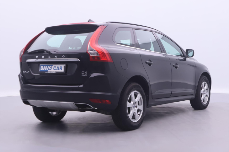 Volvo XC60 2,4 D4 133kW Aut. Momentum 4x4