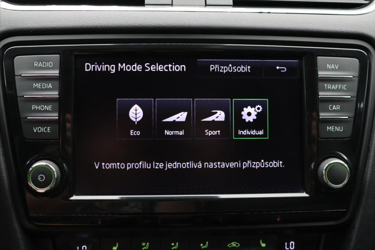 Škoda Octavia 2,0 TDI 135kW DSG RS Webasto