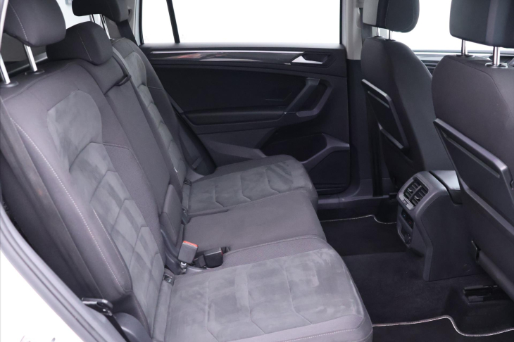 Volkswagen Tiguan Allspace 2,0 TDI DSG CZ Highline DPH