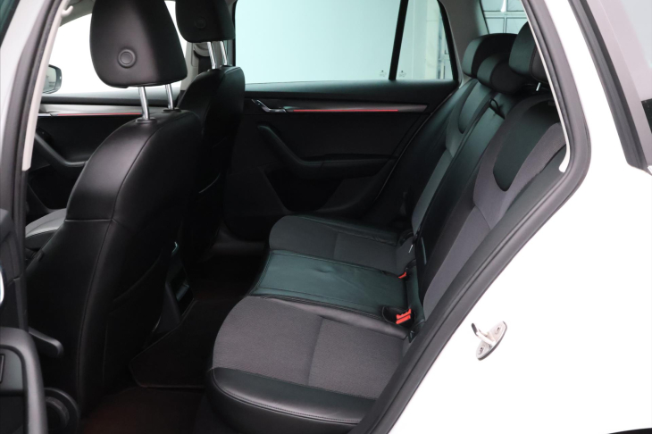 Škoda Octavia 1,5 TSI 96kW G-Tec DSG CZ DPH