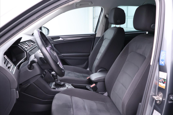 Volkswagen Tiguan 2,0 TDI 176kW Highline DPH CZ