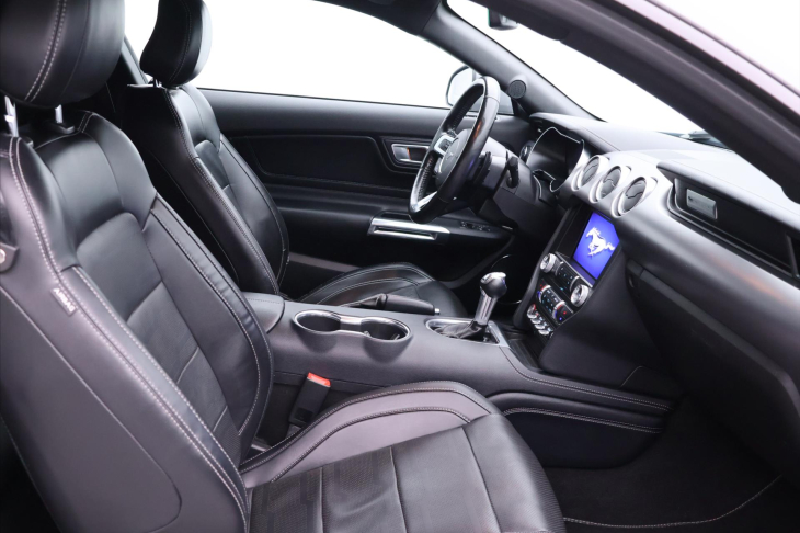 Ford Mustang 5,0 GT 331kW V8 Aut. Kůže