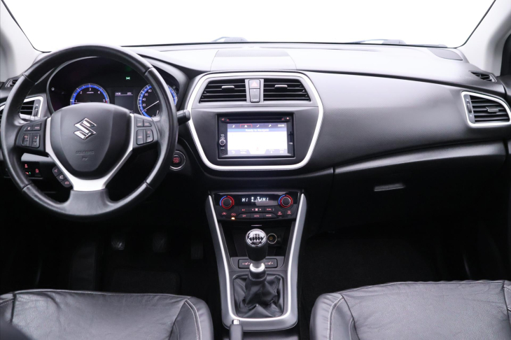 Suzuki SX4 S-Cross 1,6 DDIS 88kW Kůže Xenon Navi