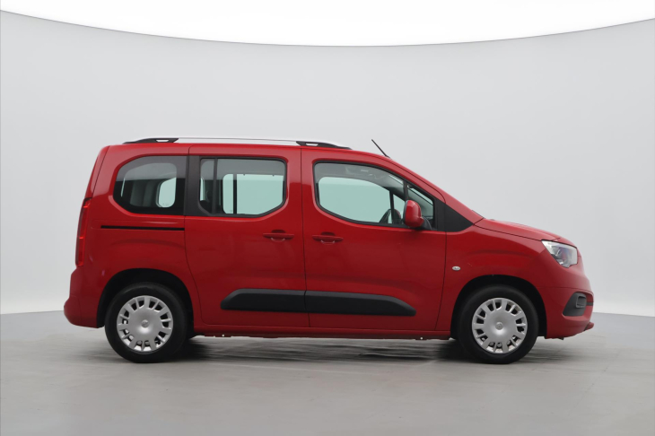 Opel Combo 1,5 CDTi 75kW Innovation CZ DPH
