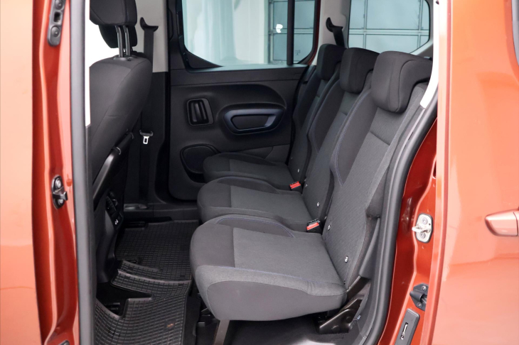 Peugeot Rifter 1,5 HDi 96kW Allure Aut.klima CZ