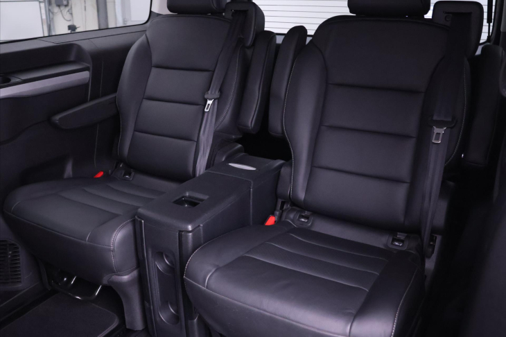 Toyota ProAce Verso 2,0 D-4D 130kW Aut. L2 CZ 1Maj