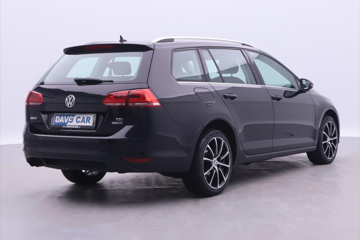 Volkswagen Golf 1,4 TSI Highline Bi-xenon