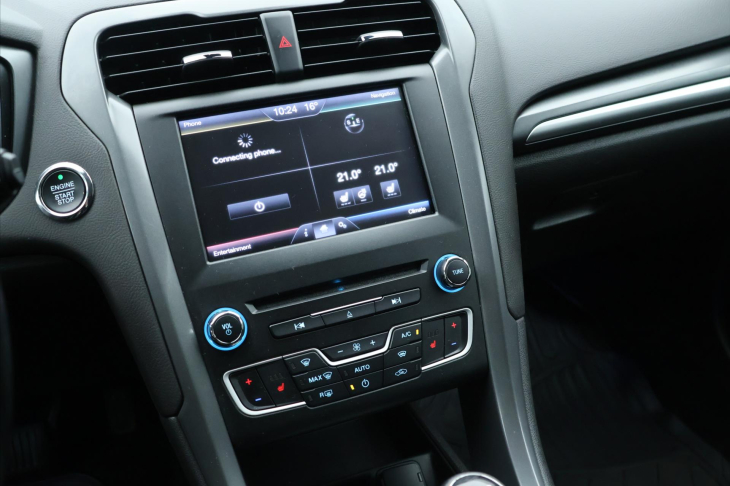 Ford Mondeo 2,0 TDCI 110kW CZ Titanium LED