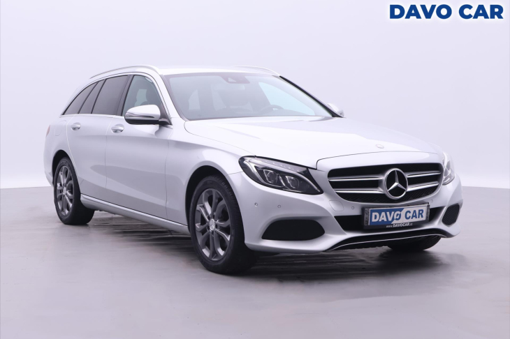 Mercedes-Benz Třídy C 2,1 220d 125kW Aut. Kůže LED