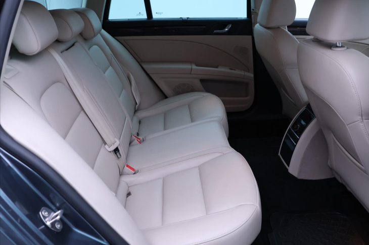 Škoda Superb 2,0 TDI 103kW DSG Elegance