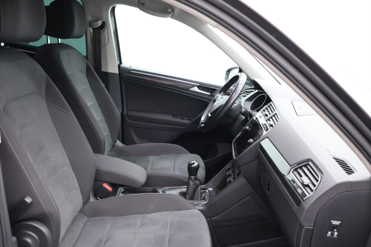 Volkswagen Tiguan 1,4 TSI 92KW CZ KLIMA LED