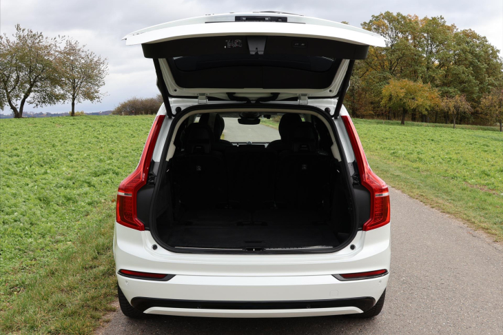 Volvo XC90 2,0 228kW T8 AWD Ultimate Bright