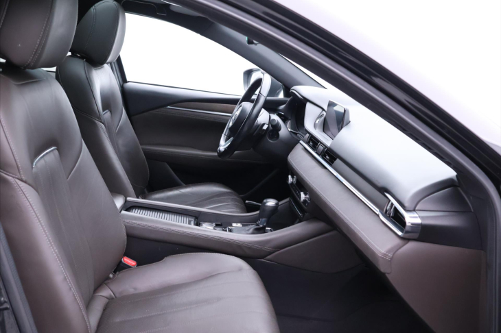 Mazda 6 2,5 Skyactiv 143kW Aut. Sport