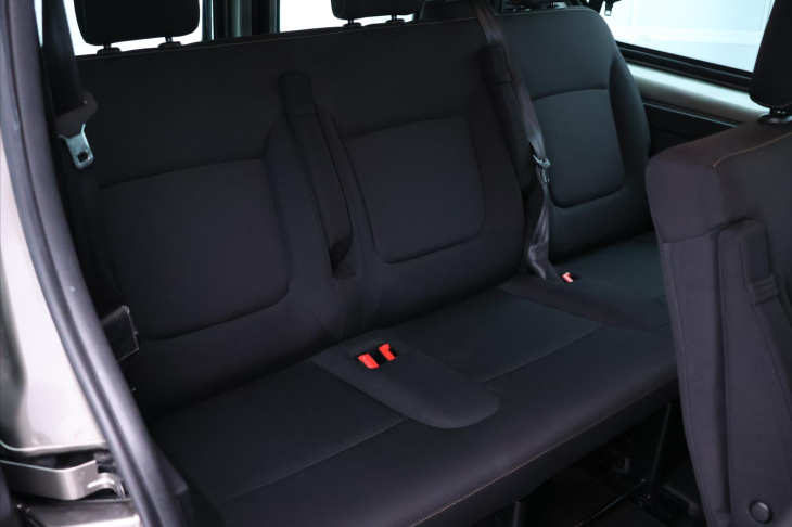 Renault Trafic 1,6 dCi 107kW Energy CZ 9-Míst