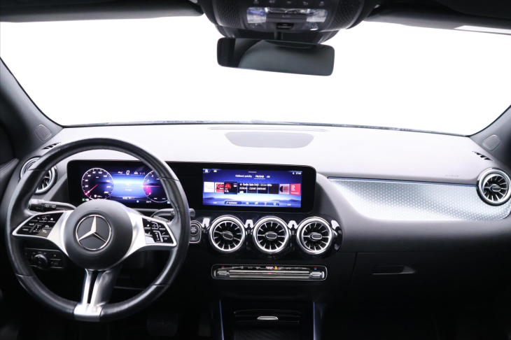 Mercedes-Benz GLA 2,0 250 4Matic A8 165kW