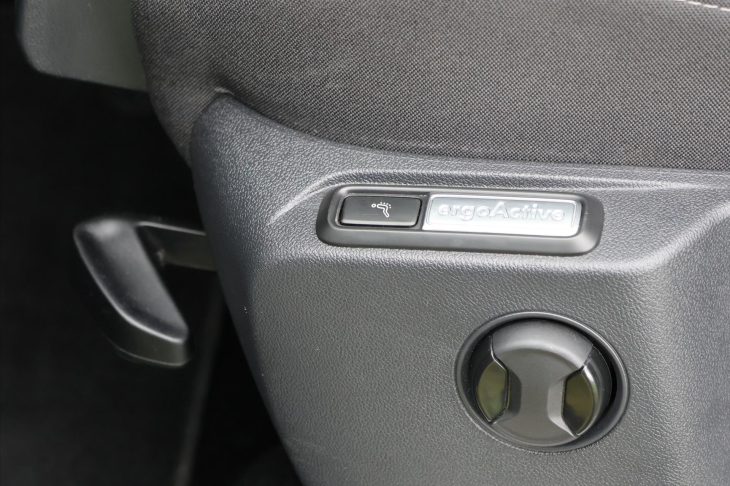 Volkswagen Tiguan Allspace 2,0 TDI 147kW DSG 4M 1.Maj DPH