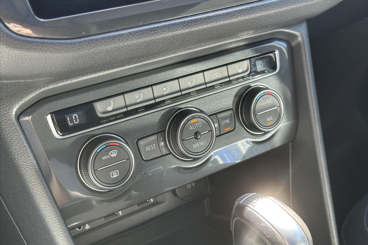 Volkswagen Tiguan 1,4 TSI DSG R-line matrix virtual