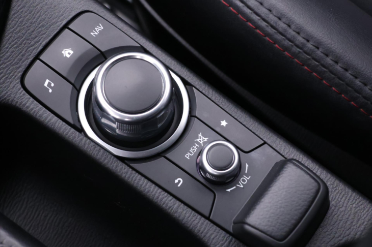 Mazda CX-3 2,0 Skyactiv-G120 Revolution