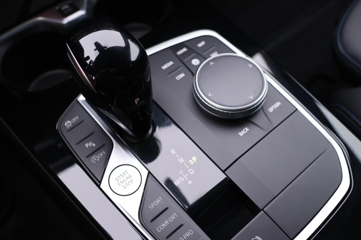 BMW Řada 2 1,5 218i GC M-Sport Aut.