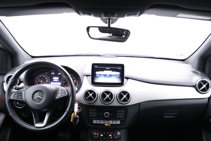 Mercedes-Benz Třídy B 1,5 CDI 80kW DCT Urban Navi