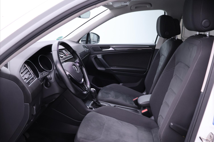Volkswagen Tiguan Allspace 2,0 TDI DSG Highline 7Míst DPH