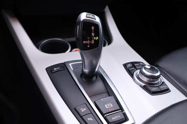 BMW X3 2.0 20d 135kw xDrive  Kůže