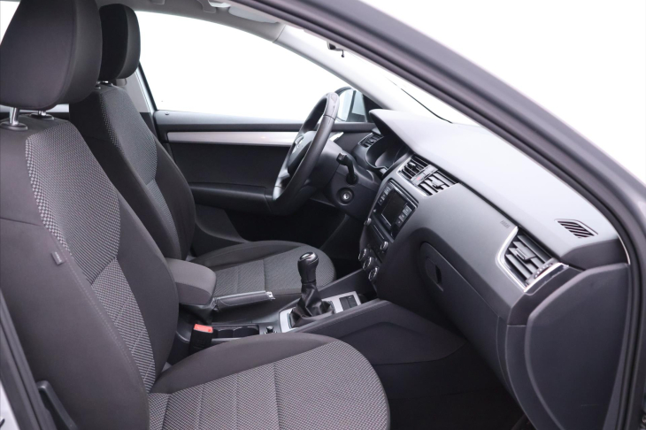 Škoda Octavia 1,6 TDI Ambition Xenon CZ DPH