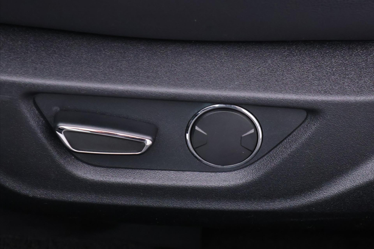 Ford Mustang 5,0 310 kW GT Automat 1. Maj