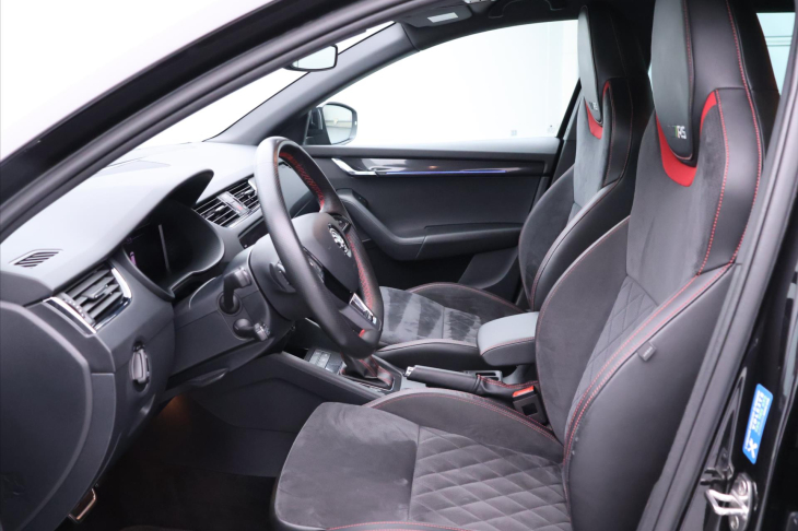 Škoda Octavia 2,0 TDI RS 135kW DSG LED 4x4