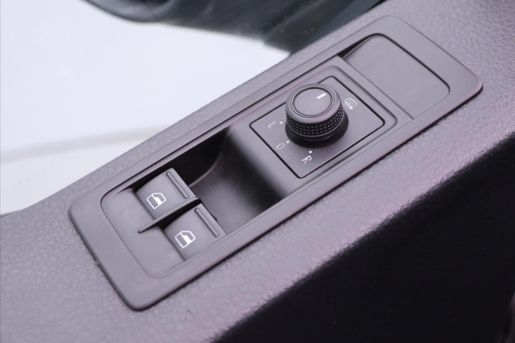 Volkswagen Transporter 2,0 TDI 75kW CZ Klima DPH