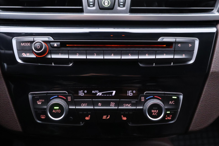 BMW X1 2,0 D xDrive 140 kW Automat