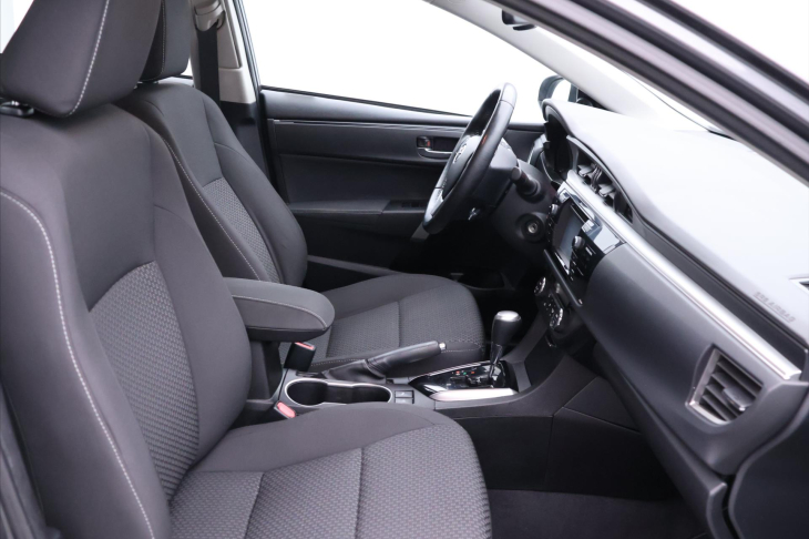 Toyota Corolla 1,6 VVT-i 97 kW CZ Ser.kniha
