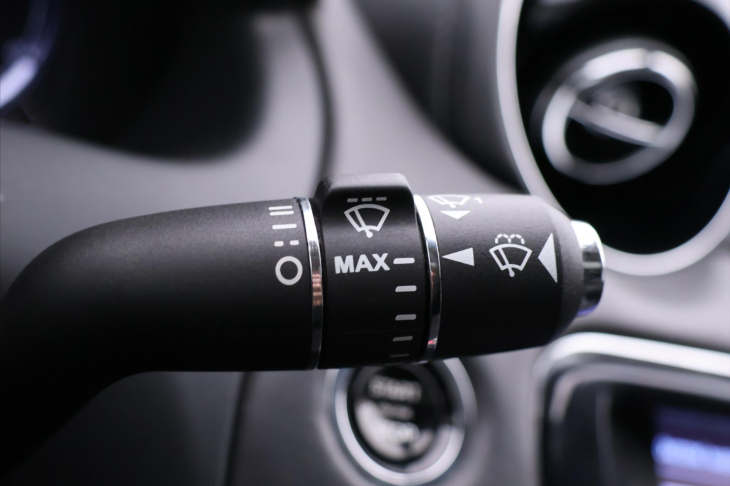 Jaguar XJ 3,0 D 202kW V6 Luxury