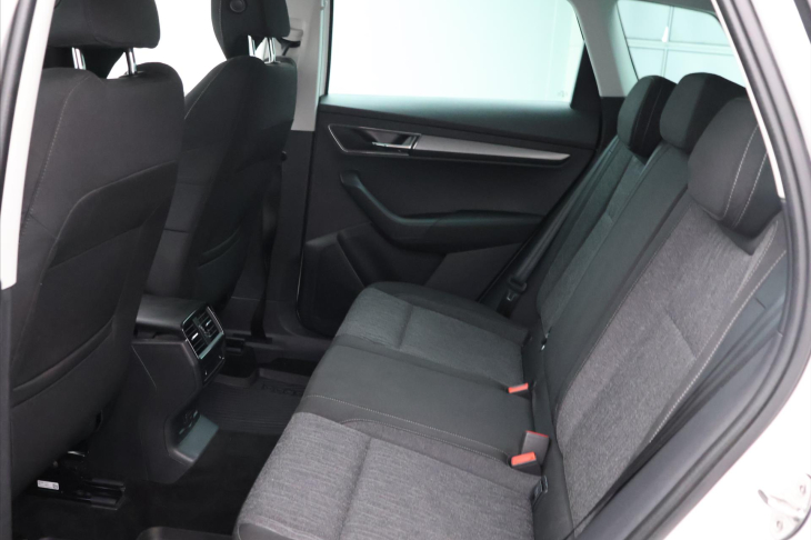 Škoda Karoq 2,0 TDI 110kW DSG 4x4 Style CZ