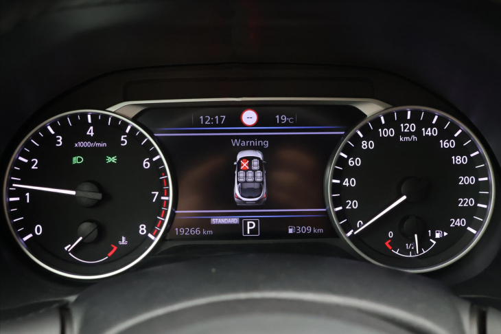 Nissan Juke 1,0 DIG-T Automat CZ Tekna DPH