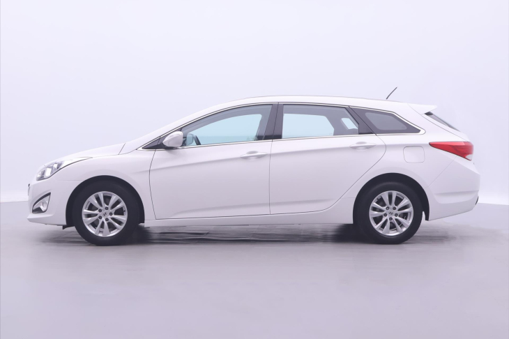 Hyundai i40 1,6 GDI Fifa edice Serv. kniha