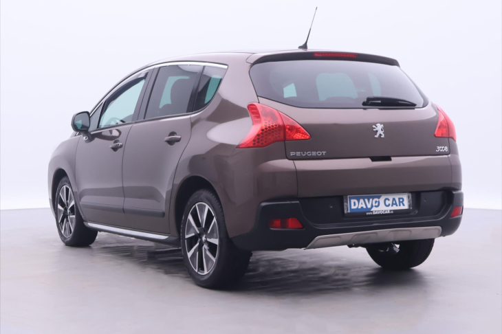 Peugeot 3008 2,0 HDI 120kW Aut. Allure Navi